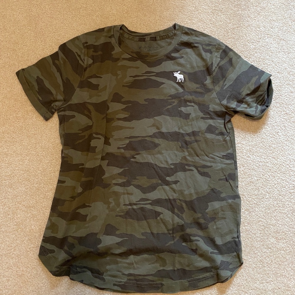 A&F camo shirt